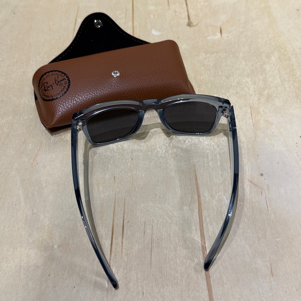 Ray-Ban Wayfarer Reverse R0502S Sunglasses - Picture 6 of 9